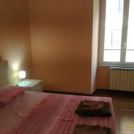 Santini House Guest house *